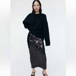 Elegant Black Sequin Skirt